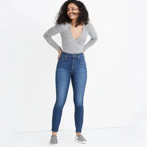 SOLD❗️LIKE NEW Madewell Curvy High Rise Skinny Jeans Moreaux Dark Wash Size 28